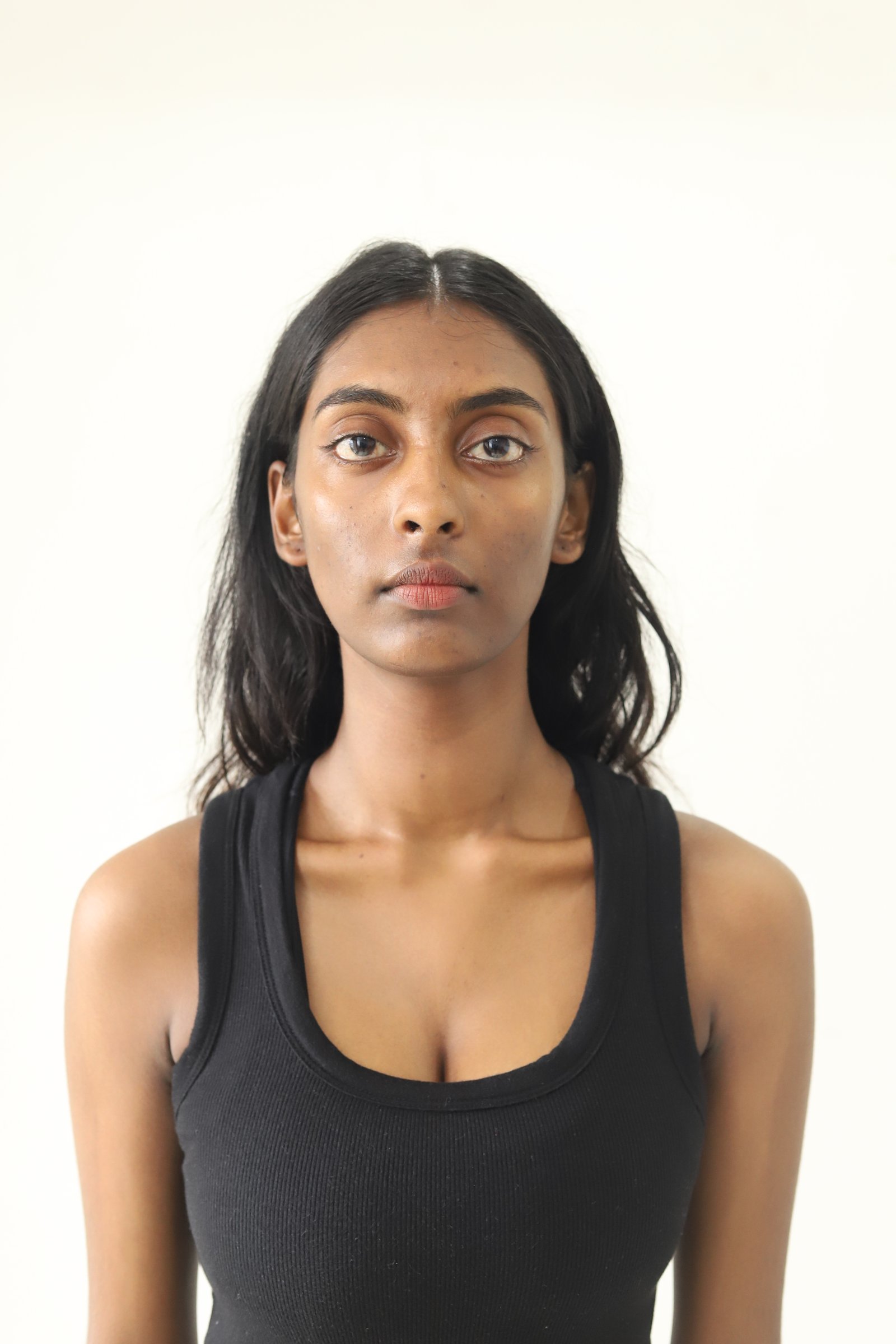 model-img